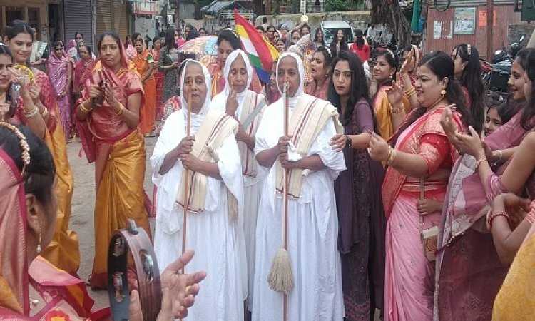 NEWS : साध्वी वर्या विपुल प्रज्ञा श्रीजी मसा का जीरन में चातुर्मासीक प्रवेश, समाजजनों में हर्ष और उत्साह का माहौल, पढ़े खबर