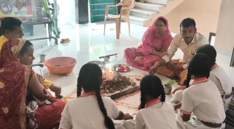 NEWS : सरस्वती शिशु मंदिर बरलाई में मनाया गुरु पूर्णिमा पर्व, हवन यज्ञ के साथ खास आयोजन सम्पन्न, पढ़े खबर