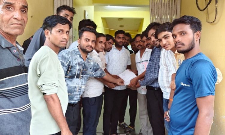 NEWS : विहिप बजरंग दल के कार्यकर्ता पहुंचे रामपुरा तहसील कार्यालय, गौमाता की सेवा, सुरक्षा एवं संवर्धन को लेकर सौंपा ज्ञापन, पढ़े खबर