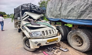 BIG NEWS : महू-नीमच हाईवे पर हादसा, ट्रैलर में घुसी तेज रफ्तार पिकअप, चालक गंभीर घायल, तो राहगीरों ने पहुंचाया अस्पताल, पुलिस जुटी जांच में, पढ़े खबर