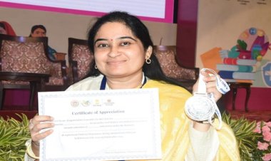 BIG NEWS : कार्यक्रम अधिकारी सुश्री पंड्या ने नीमच में किए उत्कृष्ट कार्य, तो मुख्यमंत्री डॉ. मोहन यादव ने किया सम्मानित, पढ़े खबर