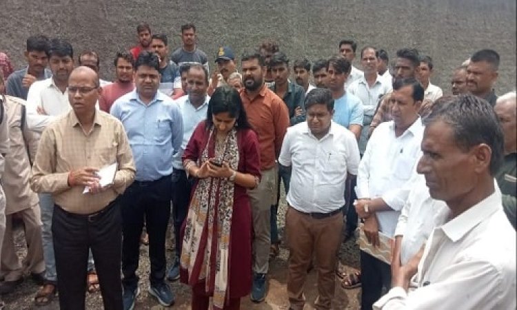 BIG NEWS : अपर कलेक्टर बी.एस. कलेश पहुंचे मनासा, शासकीय कार्यालयों का किया निरिक्षण, तो क्षेत्र का किया भ्रमण, फिर अधिकारियों को दिए ये निर्देश, पढ़े खबर