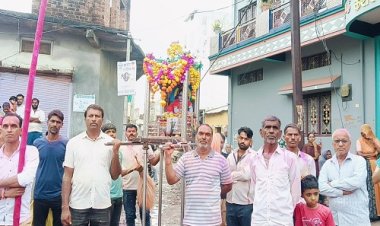 BIG NEWS : ग्राम हरवार में धूमधाम से मनाई जलझूलनी ग्यारस, इन्होंने निकाली भव्य शोभायात्रा, गूंजे सांवरिया सेठ के जयकारे, उमड़ा आस्था का सैलाब, पढ़े खबर