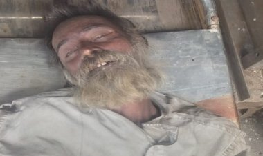 BIG NEWS : नीमच के बस स्टैंड पर मिली लाश, तो क्षेत्र में फैली सनसनी, फिर इन्होंने लावारिस व्यक्ति को पहुंचाया जिला अस्पताल, पुलिस को अब परिजनों की तलाश, अगर आपको भी है कोई जानकारी, तो इन नंबरों पर करें संपर्क, पढ़े खबर