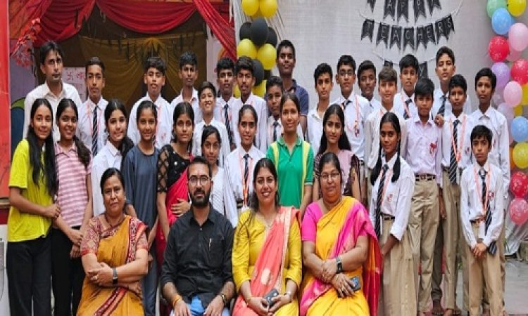 NEWS : ज्ञानोदय इंटरनेशनल में हर्षोल्लास से मनाया शिक्षक दिवस, छात्रों ने गुरुजनों को किया सम्मानित, सांस्कृतिक कार्यक्रमों का आयोजन भी संपन्न, पढ़े खबर