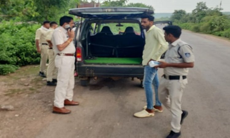 BIG NEWS : यातायात नियमों का इन्होंने किया उल्लंघन, तो नीमच पुलिस ने कसा शिकंजा, की ताबड़तोड़ चालानी कार्यवाही, वसूल की 90 हजार से ज्यादा की राशि, पढ़े खबर