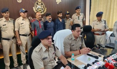 BIG NEWS : नीमच में हुई चोरी का पुलिस ने किया पर्दाफाश, अन्तर्राज्जीय गैंग के तीन आरोपी महाराष्ट्र और उत्तर प्रदेश से गिरफ्तार, नगदी सहित कार भी जप्त, एसपी अंकित जायसवाल ने प्रेसवार्ता में किया खुलासा, पढ़े खबर