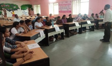 NEWS : जाजू कॉलेज में युवा उत्सव का अंतिम दिन, क्ले मॉडलिंग सहित विभिन्न विधाओं का हुआ आयोजन, इन छात्राओं ने दिखाई अपनी कलां, और प्रतियोगिताओं में मारी बाजी, पढ़े खबर