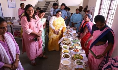 BIG NEWS : महिला बाल विकास की उप संचालक रेलम बघेल की उपस्थिति, और नीमच में पोषण माह का समापन, प्रदर्शनी का अवलोकन, तो इन मित्रों का किया सम्मान, पढ़े खबर