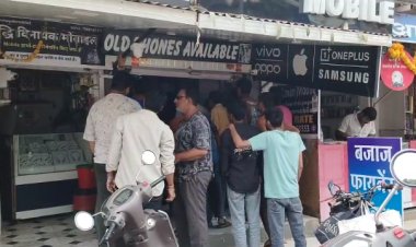 BIG NEWS : नीमच के मुख्य बाजार में फिर हुई चोरियां, अज्ञात चोरों ने मोबाइल की दुकानों को बनाया निशाना, शिकायत पहुंची कैंट थाने, पुलिस जुटी जांच में, पढ़े खबर