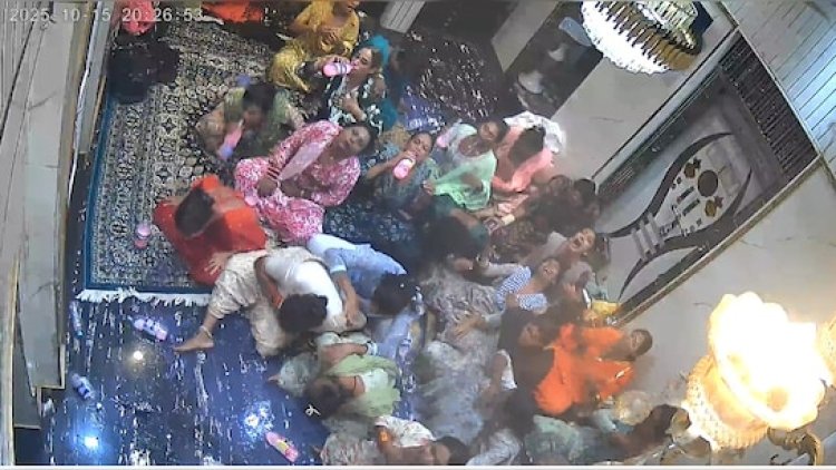 BIG NEWS: आपसी विवाद के बाद बड़ा बवाल, इंदौर में दो दर्जन किन्नरों ने एक साथ पिया जहर, कई की हालत गंभीर, जांच में जुटी पुलिस, क्या बोले अधिकारी, पढ़े खबर