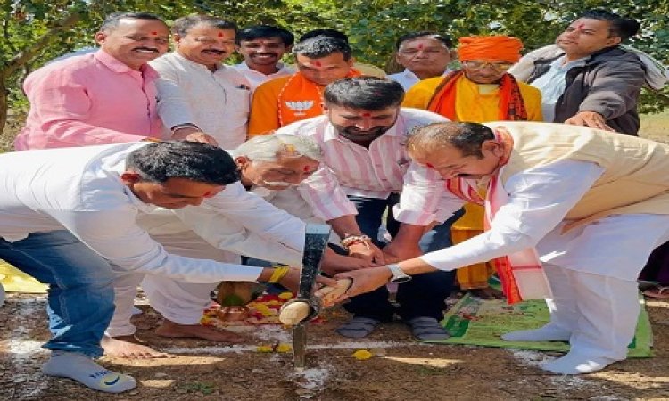 BIG NEWS : आत्मनिर्भर भारत संकल्प अभियान, भाजपा दक्षिण मंडल की कार्यशाला, लोकार्पण एवं भूमिपूजन कार्यक्रम संपन्न, इस ग्राम पंचायत के रहवासियों को मिली बड़ी सौगात, पढ़े खबर