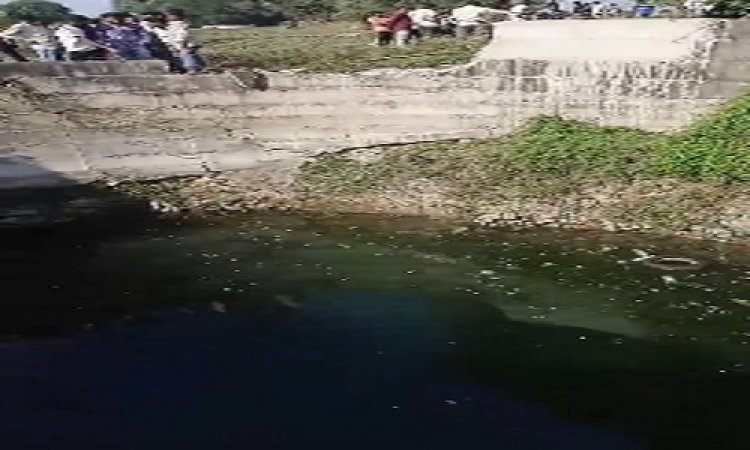 OMG ! स्कूली बच्चों से भरी आल्टो कार असंतुलित होकर कुएं में गिरी, विद्यार्थी ऐसे बच गए सुरक्षित, और यूं टल गया बड़ा हादसा, ये घटना नारायणगढ़ थाना क्षेत्र की, पढ़े खबर