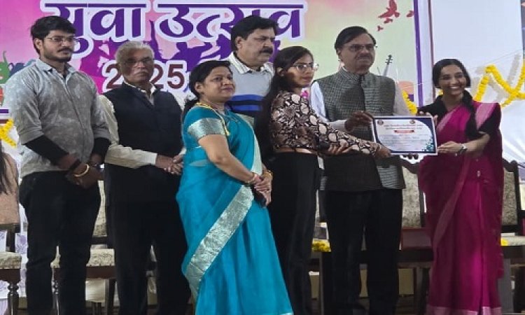 NEWS : एमपी में यहां संभाग स्तरीय युवा उत्सव संपन्न, नीमच जिले की टीम ने बजाया डंका, छात्र-छात्राओं ने इन 22 विधाओं में दी प्रतिभागिता, कुछ यूं लहराया परचम, पढ़े खबर