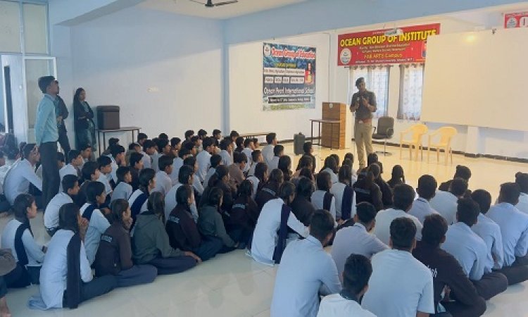 BIG NEWS : ऑपरेशन मुस्कान, स्कूल और कॉलेज में पहुंचे पुलिस अधिकारी, महिला संबंधी और साइबर अपराध की जानकारियां दी, बालिकाओं को कुछ यूं किया जागरूक, नीमच जिले के इन थाना क्षेत्रों में कार्यकम का आयोजन, पढ़े खबर