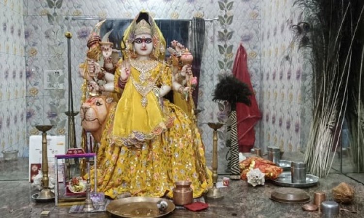 BIG NEWS : जीरन क्षेत्र में चोरों की दस्तक, इन मंदिरों को बनाया निशाना, चांदी के आभूषणों पर किया हाथ साफ, पुलिस जुटी जांच में, दहशत में ग्रामीण, पढ़े खबर