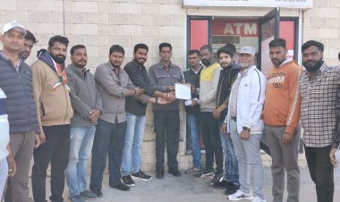 NEWS:गौवंश की मौत रोकने के लिए गौ सेवा समिति ने सौंपा ज्ञापन, तो नीमच रेलवे स्टेशन के दोनों ओर रेलिंग लगाने की भी मांग की,पढ़े खबर