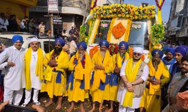 NEWS : धूमधाम से मनाई गई गुरु गोविंद सिंह की जयंती, गुरुद्वारों में हुए कार्यक्रम, नगर कीर्तन और लंगर का हुआ आयोजन, पढ़े खबर