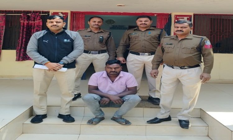 BIG NEWS : मादक पदार्थ तस्करी मामला, रतनगढ़ पुलिस की बड़ी कार्यवाही, स्पेशल टीम ने यहां दी दबिश, तो धराया जावद क्षेत्र का फरार आरोपी मुन्नालाल, पढ़े खबर