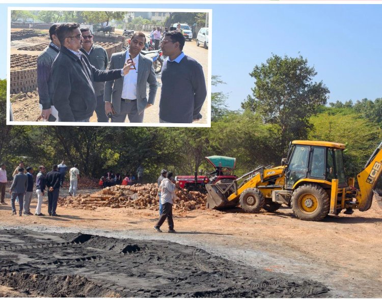 BIG NEWS :  नीमच जिला प्रशासन अतिक्रमण को लेकर हुआ सख्त,करोडो की बेशकीमती सरकारी जमीन पर कब्जे के बाद चली JCB ,मुक्त करवाई बड़ी भूमि,अतिक्रमणकारियों में मची खलबली,जारी रहने वाला ये अभियान,पढ़े ये खबर