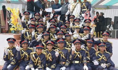 NEWS- तिरंगे की शान,कदमों की गूंज और देशभक्ति का जुनून, जीरन में भव्य परेड व रंगारंग कार्यक्रमों के साथ मनाया गया गणतंत्र दिवस,पढ़े खबर