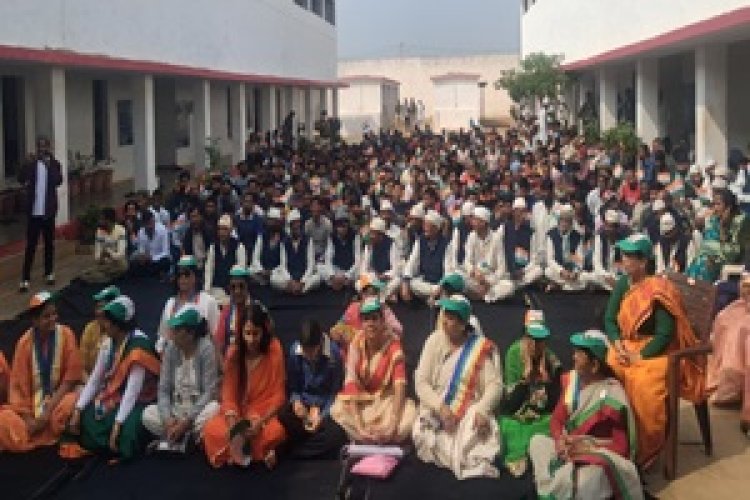 NEWS। गणतंत्र दिवस पर नीमच जिला जेल की दीवारों के बीच गूंजा राष्टप्रेम,तरानों में झूमे बंदी,श्री नवकार सेवा संस्थान ने बांटी मिठाइयाँ,पढ़े खबर