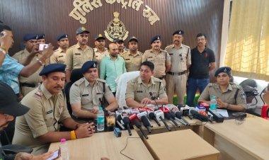 BIG NEWS :नीमच में ‘दिनदहाड़े लूट’ का बड़ा खुलासा: 12 लाख का सोना हड़पने मुनीम ने रची झूठी कहानी, पहले 65 ग्राम सोना गायब, शहर में मचा हड़कंप, डॉक्टर फजल रहमान की गली में बताई थी फिल्मी स्टाइल लूट,कर्ज के दबाव में अपने ही सेठ को लगाया चूना, पढ़े ये खबर