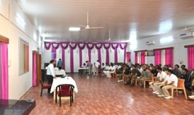 NEWS: सीआरपीएफ ग्रुप सेंटर नीमच की अनोखी पहल: जवानों और उनके परिवारों के लिए लगा नि:शुल्क हेल्थ चेक-अप कैंप,हुई कई जांचें हुईं,दीजरूरतमंदों को मुफ्त में  दवाइयां, पढ़े खबर