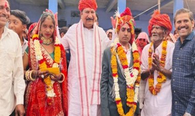 BIG NEWS: विधायक नहीं… बने गरीब बेटी के पिता!”,“राजनीति से ऊपर उठी इंसानियत!”, कन्यादान कर भावुक हुए MLA दिलीप सिंह परिहार,पूरी शादी की जिम्मेदारी उठाकर पेश की मिसाल,पढ़े खबर