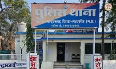 BIG NEWS: “एग्जाम देने निकली नाबालिग… और हो गई गायब!”, हुई मल्हारगढ़ पुलिस की कार्यवाही तेज,9 दिन की ताबड़तोड़ तलाश के बाद किया सकुशल दस्तयाब,पढ़े खबर