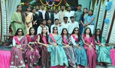 NEWS: टैलेंट अकैडमी जीरन का भव्य वार्षिकोत्सव, रंगारंग प्रस्तुतियों से सजा मंच,12वीं के विद्यार्थियों को दी भावभीनी विदाई, पढ़े खबर