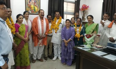 BIG NEWS: नीमच नगर पालिका में दिखी भाजपा की पूरी ताकत, विधायक, जिलाध्यक्ष और नपाध्यक्ष समेत पूरी टीम एक मंच पर, एल्डरमेन स्वागत कार्यक्रम बना राजनीतिक एकजुटता का बड़ा मंच,पढ़े खबर