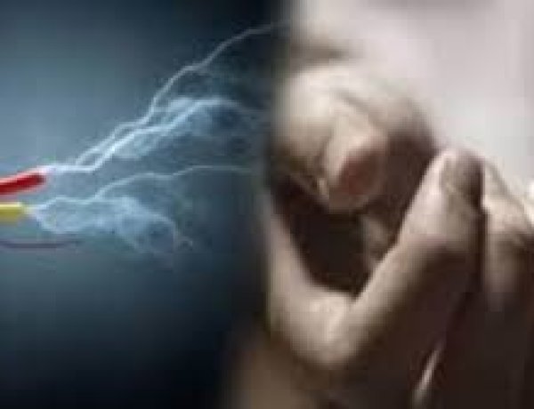 BIG NEWS : घर में काम करती महिला, अचानक हुई ये बड़ी अनहोनी, फिर रामीबाई की हो गई अकाल मौत, अब सदमे में परिवार, तो गांव में शोक की लहर, रामपुरा पुलिस जुटी जांच में, पढ़े खबर