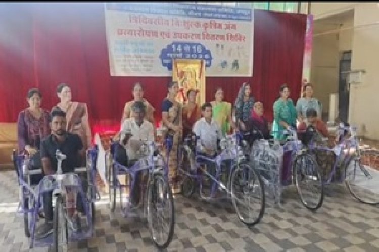 NEWS: “जहां टूटी उम्मीदें, वहीं मिला नया सहारा”, नीमच शिविर में जयपुर फुट लगते ही दौड़ पड़े दिव्यांग, चेहरों पर लौटी मुस्कान, जिंदगी में फिर से लौटी रफ्तारबिना सहारे चलकर लिखी नई कहानी,पढ़े खबर 