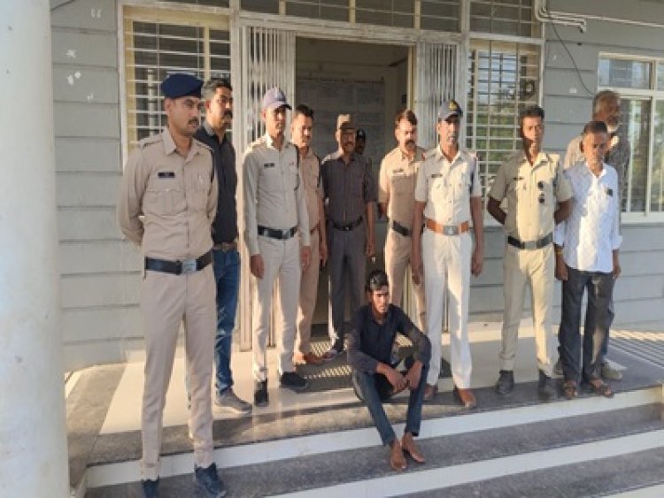 BIG NEWS: भरोसे का खून! दोस्त ने ही रची लूट की साजिश, चाकू-पत्थर से हमला कर 3.18 लाख लूटे, नीमच सिटी पुलिस ने 48 घंटे में किया सनसनीखेज खुलासा,पढ़े खबर