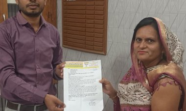 BIG NEWS: गड्ढों से कराह रहा जीरन नगर, मुक्तिधाम मार्ग और प्रतापगढ़ दरवाजा चौक की हालत पर फूटा गुस्सा,पार्षद का बड़ा एक्शन, पढ़े खबर