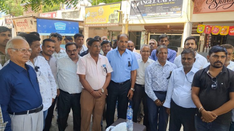 BIG NEWS : नीमच में कृषि आदान व्यापारियों का अल्टीमेटम—मांगें नहीं मानी तो खरीफ से पहले अनिश्चितकालीन बंद,बीज, खाद और कीटनाशक नीतियों में बदलाव की मांग; ‘साथी’ पोर्टल से लेकर लाइसेंस नियमों तक राहत की अपील,पढ़े ये खबर