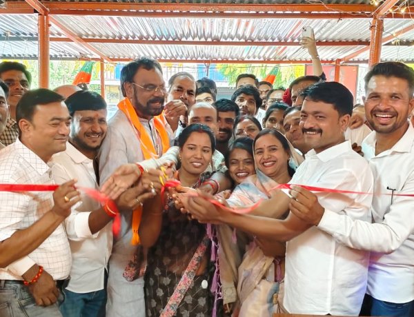 NEWS : आम जनता की समस्याओं का होगा निराकरण, रामपुरा में विधायक सेवा केंद्र का शुभारंभ, नागवासियों में दिखा अपार उत्साह, कार्यक्रम में क्या बोले MLA माधव मारु, पढ़े खबर