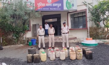 BREAKING NEWS : रामपुरा पुलिस का शराब माफियाओं पर बड़ा प्रहार, आमेड और बुज नाले में चल रही अवैध शराब की भट्टियां ध्वस्त, 400 लीटर लहान और 10 लीटर कच्ची शराब जब्त, पढ़े खबर