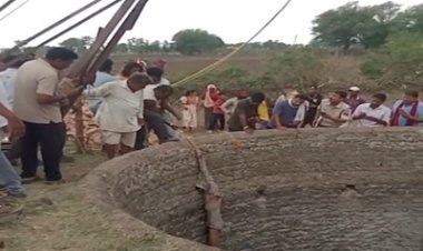 BREAKING NEWS : मौत बनकर धंसी कुएं की मिट्टी: मालाखेड़ा में निर्माण कार्य के दौरान ठेकेदार जिंदा दफन, मौके पर मौत; दो मजदूर घायल, एक गंभीर, पढ़े मनीष जोलानिया की खबर