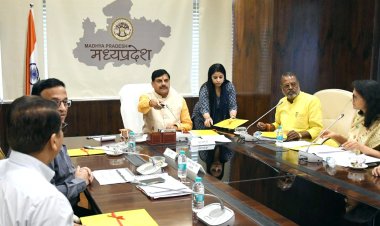 BIG NEWS: प्रदेश के 33.92 लाख हितग्राहियों को मुख्यमंत्री मोहन यादव का मेगा तोहफा, एक क्लिक में खातों में पहुंचे 203.56 करोड़ रुपए; बोले- बुजुर्गों, असहायों और दिव्यांगों का सम्मान करना हमारा धर्म, पढ़े खबर