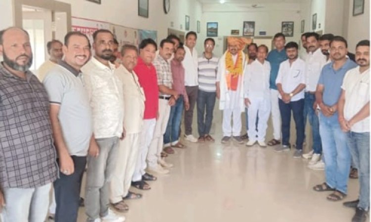 NEWS : पिछड़ा मोर्चा जिलाध्यक्ष पहुंचे रामपुरा, तो इन्होंने किया जोरदार स्वागत, भाजपा कार्यकर्ताओं को संबोधित करते हुए कही ये बड़ी बात, पढ़े खबर