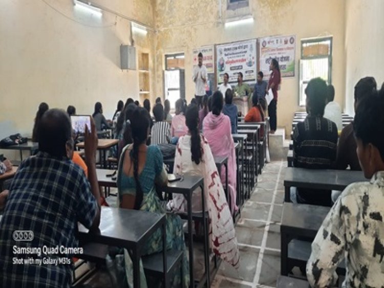 NEWS: मनासा कॉलेज में मानसिक स्वास्थ्य पर जागरूकता की पहल... विद्यार्थियों को बताया तनाव से बाहर निकलने का मंत्र, आत्महत्या रोकथाम पर विशेषज्ञों ने दिए जीवन बदलने वाले संदेश, पढ़े खबर