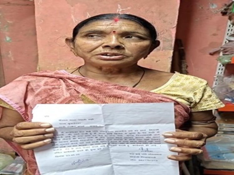 BIG NEWS: पिपलियामंडी में नाबालिग बेटी के लापता होने से मचा हड़कंप... शादी से लौट रही मां का रास्ता रोककर मारपीट और लूट के गंभीर आरोप, कार्रवाई नहीं होने पर एसपी से लगाई न्याय की गुहार, पढ़े नरेंद्र राठौर की खबर