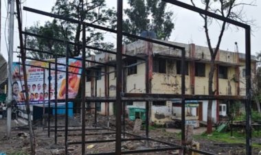 BIG NEWS: नागदा नपा की जमीन पर चद्दरों की ‘दुकानदारी’! अधिकारियों की नाक के नीचे 5 शेड खड़े, बोले—हमें पता ही नहीं, पढ़े खबर