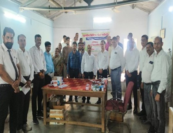 NEWS: न्यायालय परिसर में लगा स्वास्थ्य सेवा का शिविर, 'उल्लास: एक अभिनव प्रयोग' के तहत मनासा तहसील न्यायालय में 100 से अधिक लोगों का निःशुल्क स्वास्थ्य परीक्षण, पढ़े खबर