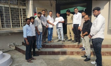 NEWS: मनासा में गरबा आयोजनों पर रोक की मांग, सर्व हिंदू समाज ने थाने में सौंपा ज्ञापन, पढ़े खबर