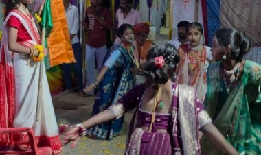 NEWS: मां अम्बे की भक्ति, भारत माता की शक्ति… जीरन के गरबा महोत्सव में दिखा अनूठा नजारा, पढ़े खबर